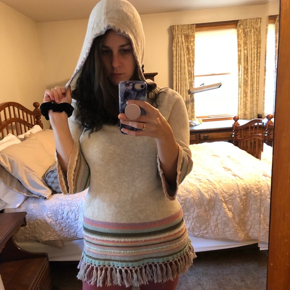 Calypso st. Barth knit, tasseled hoody. - Picture 2 of 8